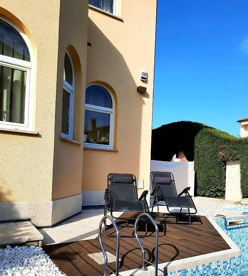 Villa Belgravia Pula