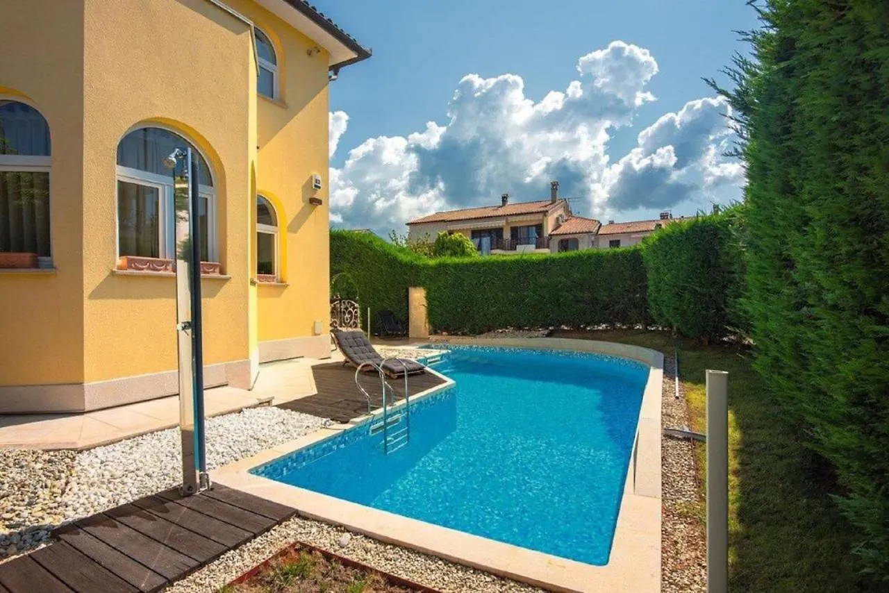 Villa Belgravia Pula