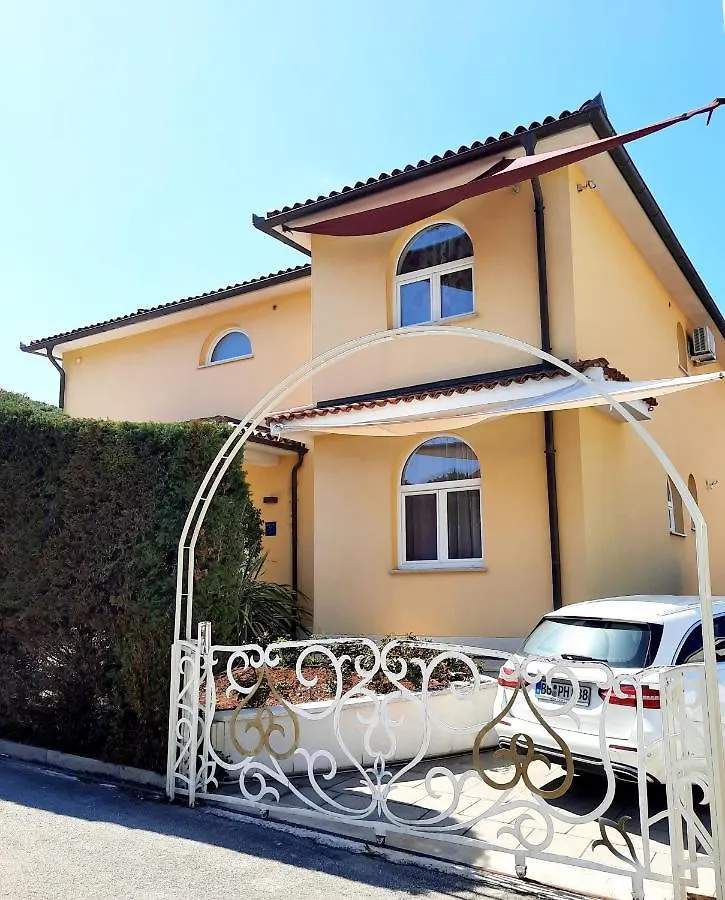 Villa Belgravia Pula